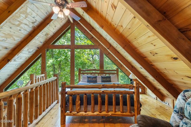 3823 Dollys Drive, Sevierville, TN 37876