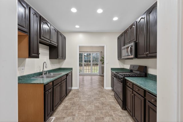 314 Hounds Trail, Spartanburg, SC 29303