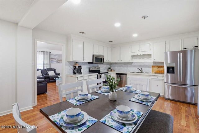 137 Short Street, Richland, MS 39218