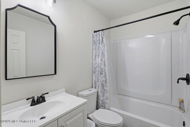 137 Short Street, Richland, MS 39218