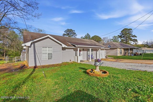 137 Short Street, Richland, MS 39218