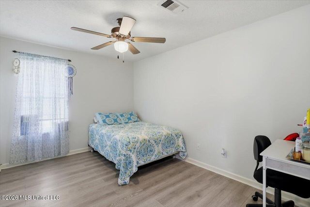 137 Short Street, Richland, MS 39218