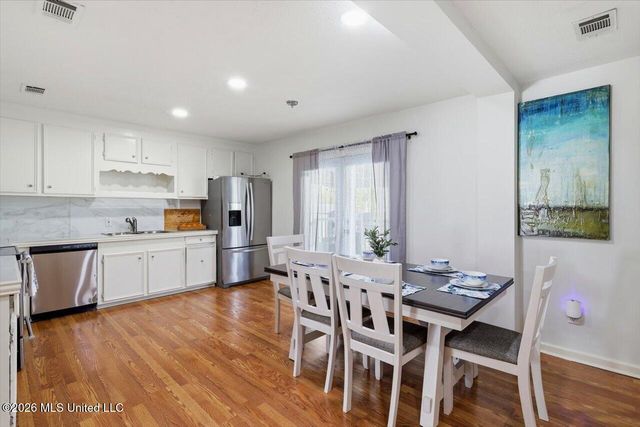 137 Short Street, Richland, MS 39218