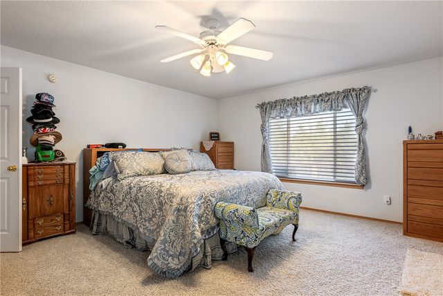 10 Oniell Circle, Bella Vista, AR 72715