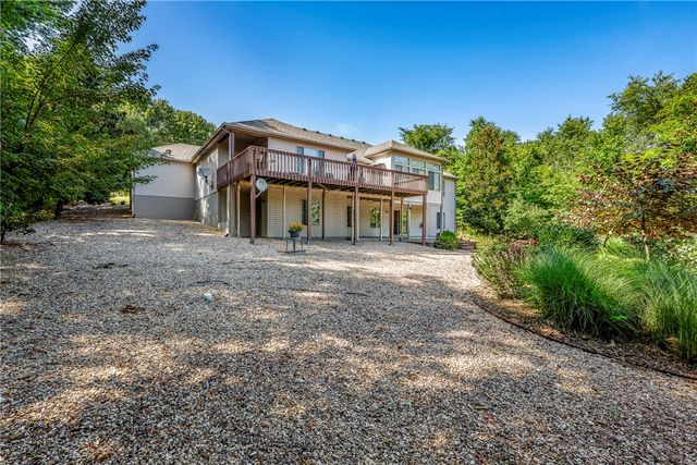 10 Oniell Circle, Bella Vista, AR 72715
