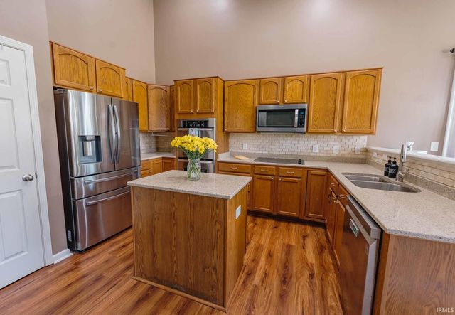 5404 W Cobblestone Street, Bloomington, IN 47403