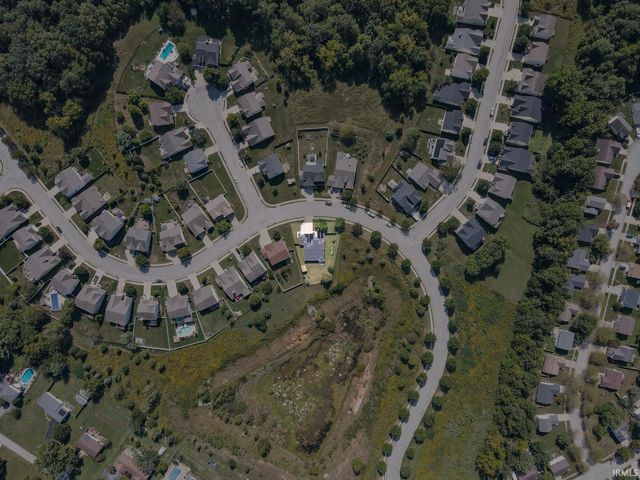 5404 W Cobblestone Street, Bloomington, IN 47403