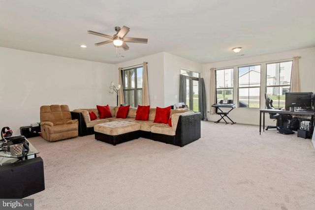 944 BASSWOOD DR, Stafford, VA 22554