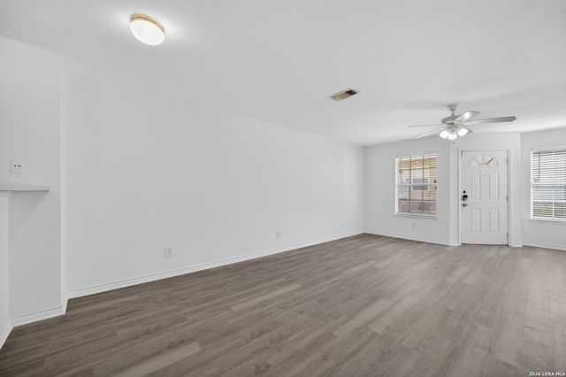 10 Bratton Dr, San Antonio, TX 78245