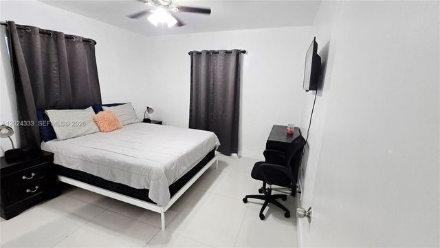 139 NW 14th Way, Dania Beach, FL 33004