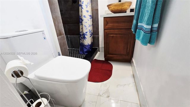139 NW 14th Way, Dania Beach, FL 33004