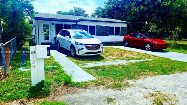 139 NW 14th Way, Dania Beach, FL 33004