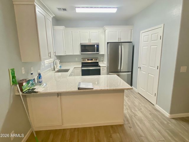 2300 E MAGMA Road 43, San Tan Valley, AZ 85143