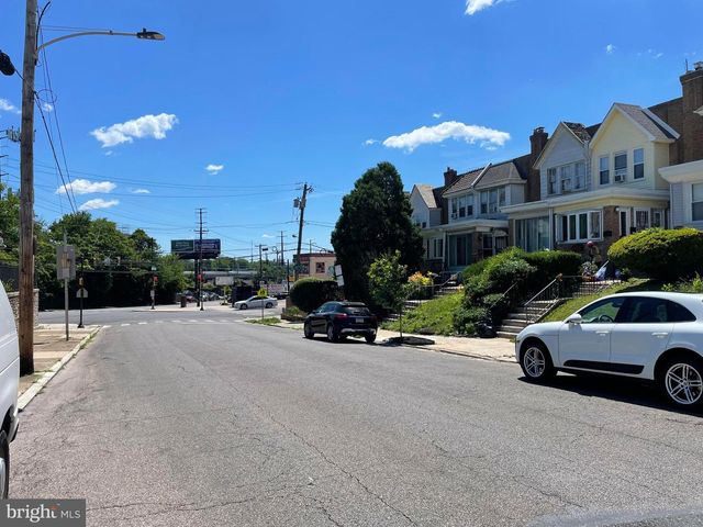 5718 W OXFORD ST, Philadelphia, PA 19131