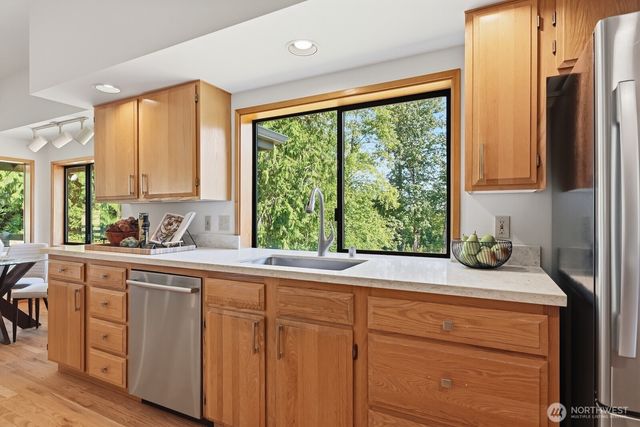 30024 SE 58th Street, Preston, WA 98050