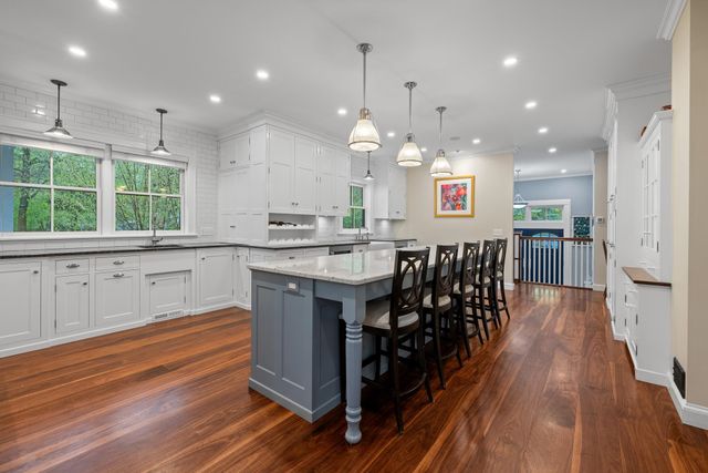 38 Maple Street, Hanover, NH 03755