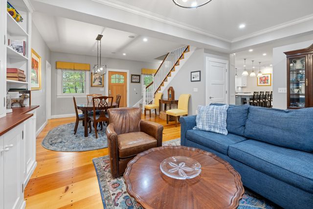 38 Maple Street, Hanover, NH 03755