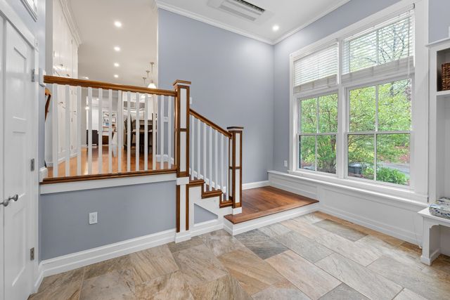 38 Maple Street, Hanover, NH 03755