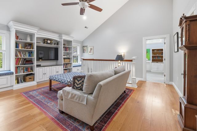 38 Maple Street, Hanover, NH 03755