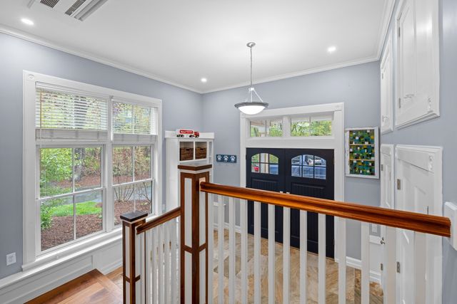 38 Maple Street, Hanover, NH 03755