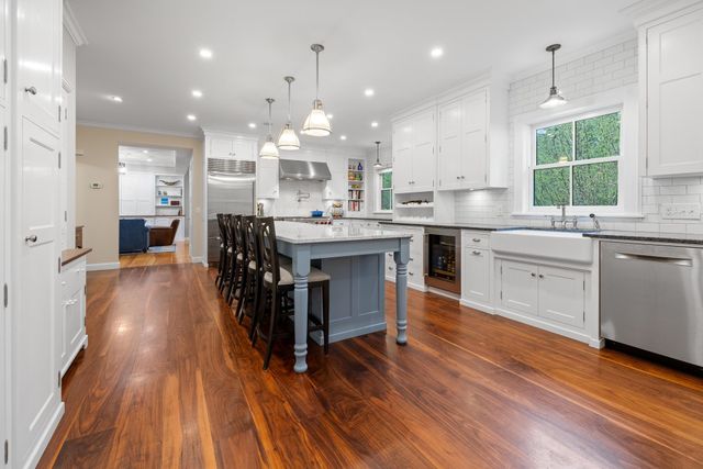 38 Maple Street, Hanover, NH 03755