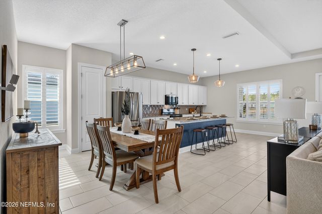 59 VALLEY FALLS Way, St. Johns, FL 32259