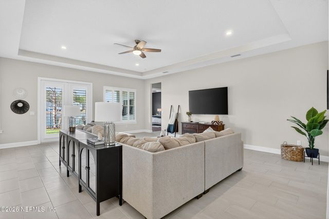 59 VALLEY FALLS Way, St. Johns, FL 32259