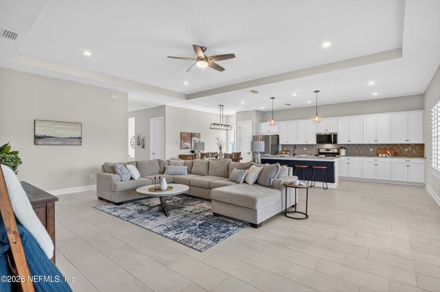 59 VALLEY FALLS Way, St. Johns, FL 32259