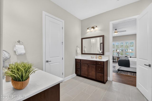 59 VALLEY FALLS Way, St. Johns, FL 32259