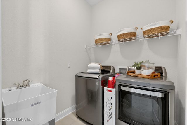 59 VALLEY FALLS Way, St. Johns, FL 32259