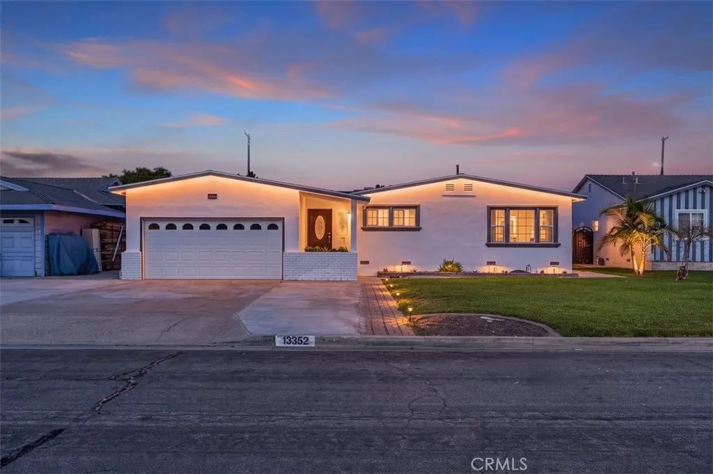 13352 Ontario, Garden Grove, CA 92844