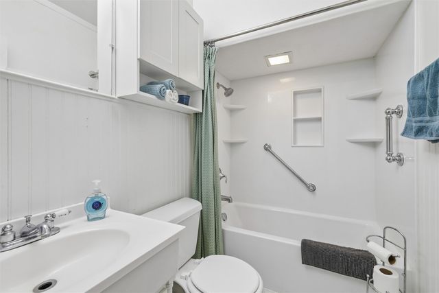 3838 Sherman Boulevard, Des Moines, IA 50310