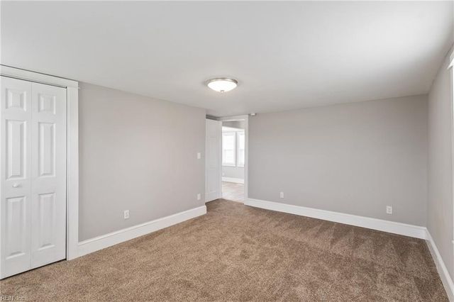 2297 Perrin Creek RD, Hayes, VA 23072