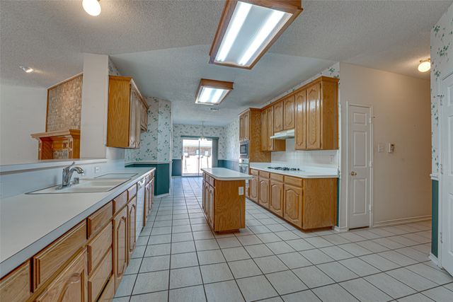 4102 Baywatch Drive, Rowlett, TX 75088