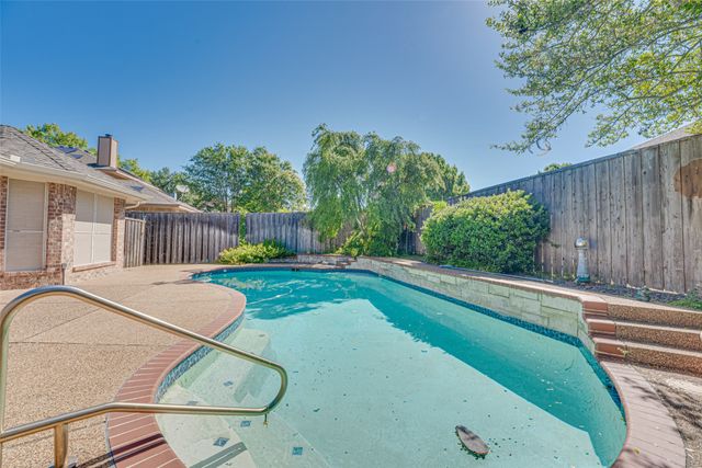4102 Baywatch Drive, Rowlett, TX 75088