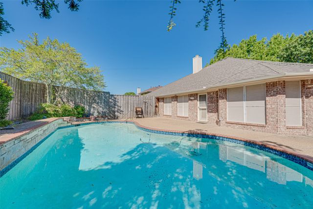 4102 Baywatch Drive, Rowlett, TX 75088