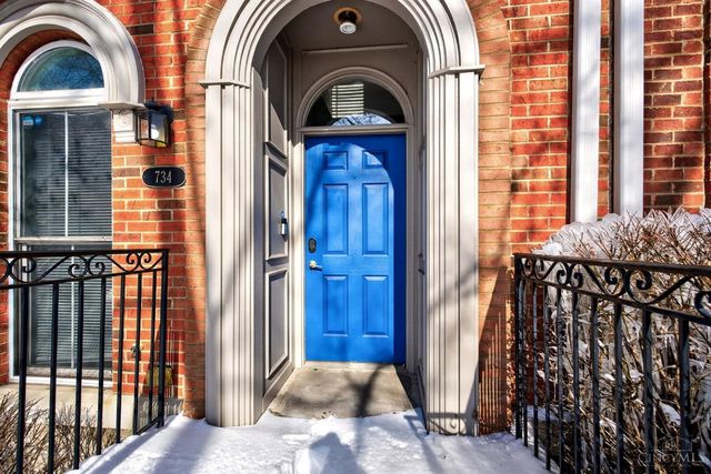 734 W Court, Cincinnati, OH 45203