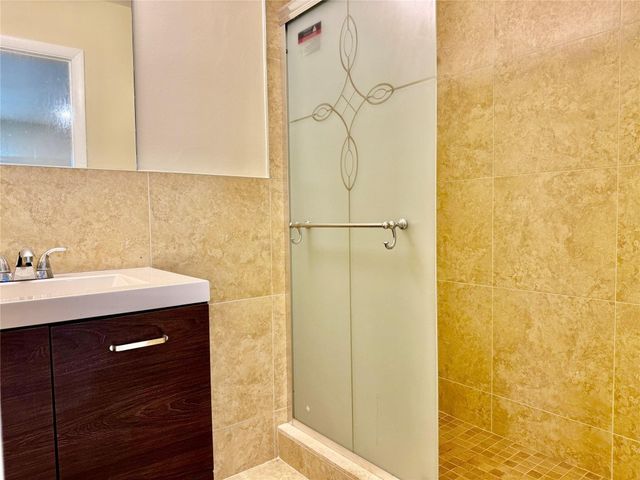 1241 SE 3 Court B, Deerfield Beach, FL 33441