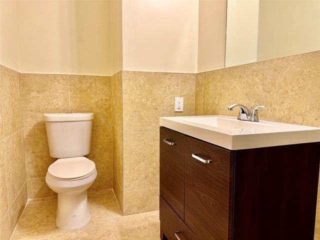 1241 SE 3 Court B, Deerfield Beach, FL 33441