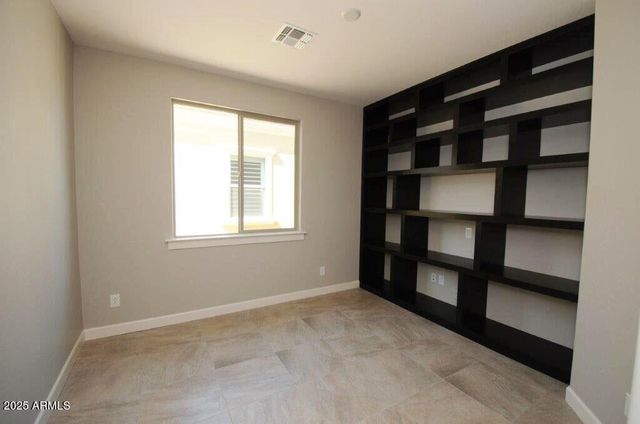 741 E LA PALTA Street, Queen Creek, AZ 85140