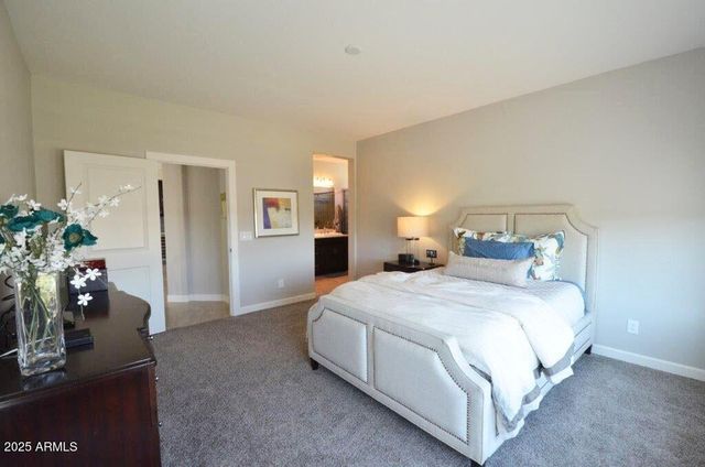 741 E LA PALTA Street, Queen Creek, AZ 85140