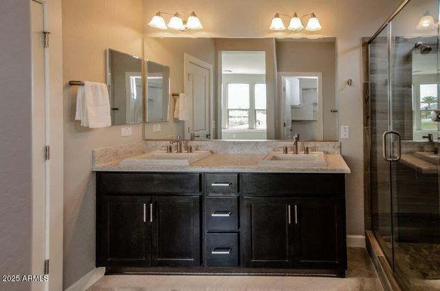 741 E LA PALTA Street, Queen Creek, AZ 85140