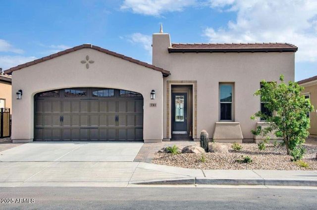 741 E LA PALTA Street, Queen Creek, AZ 85140