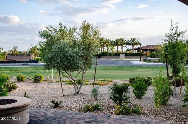 741 E LA PALTA Street, Queen Creek, AZ 85140