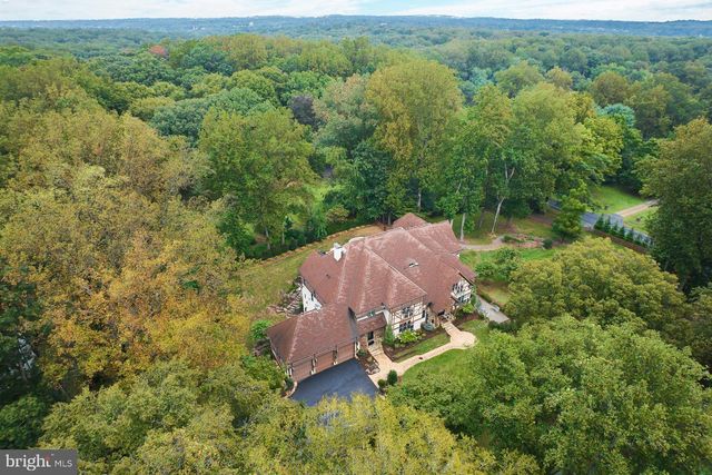 9113 JEFFERY RD, Great Falls, VA 22066