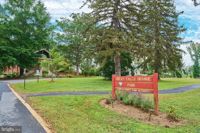 9113 JEFFERY RD, Great Falls, VA 22066