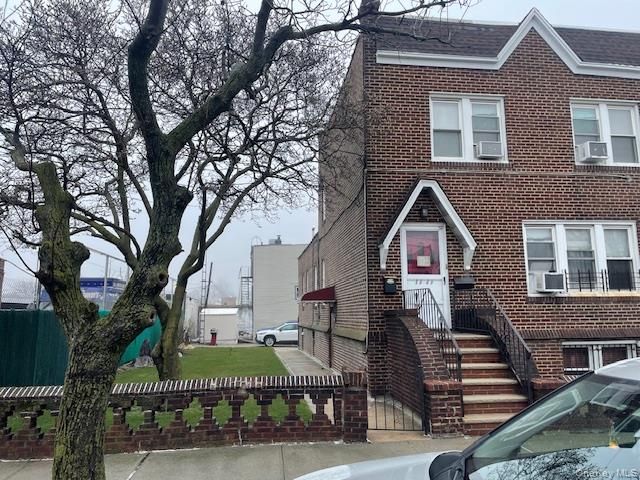 5869 59th Street, Maspeth, NY 11378