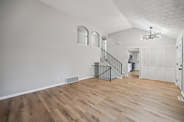 6568 Shenandoah Drive, Reynoldsburg, OH 43068