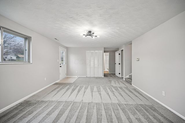 6568 Shenandoah Drive, Reynoldsburg, OH 43068