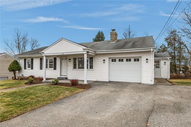 45 Valley View Drive, Cumberland, RI 02864